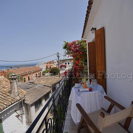 Sotiris Sea View Apartment Gaios Exterior foto