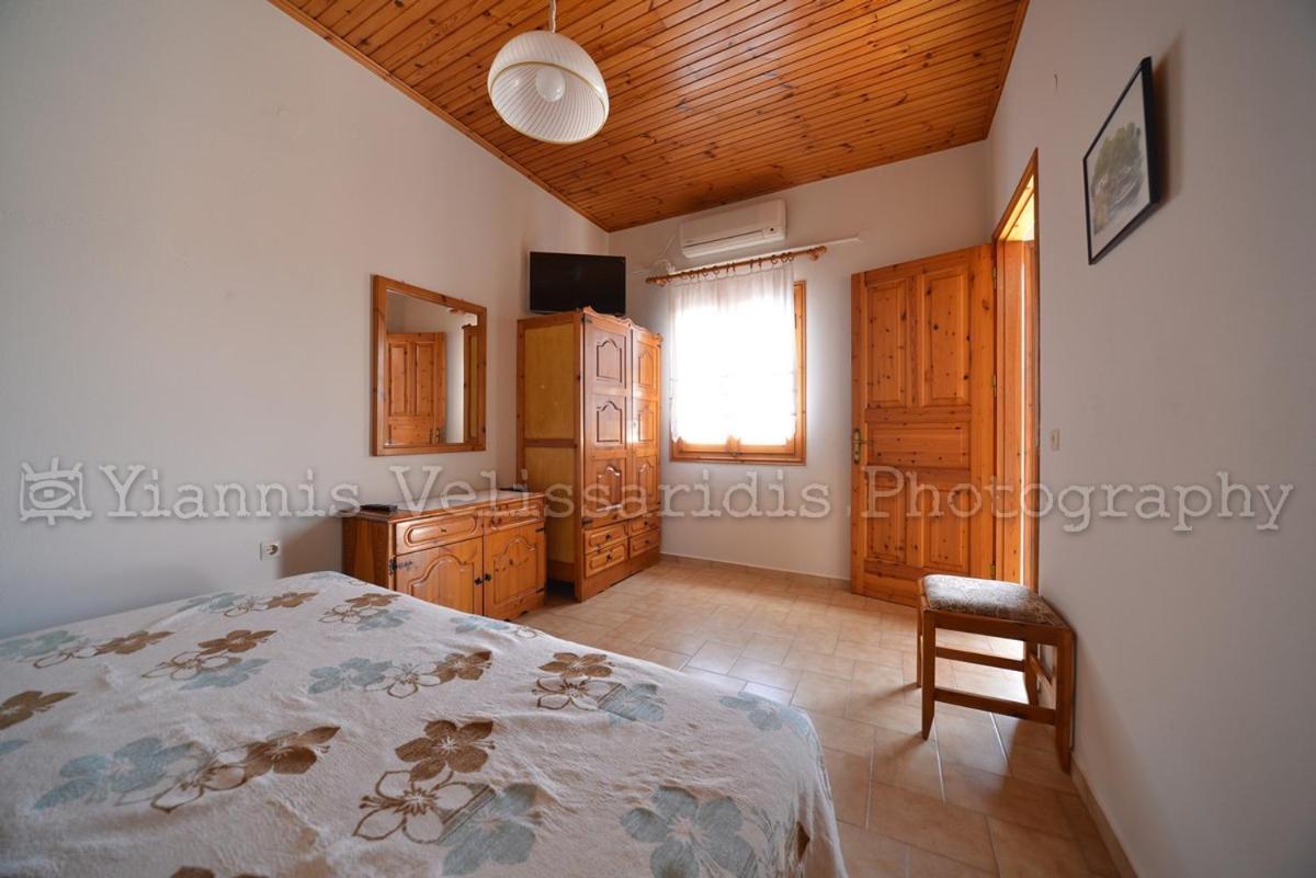 Sotiris Sea View Apartment Gaios Exterior foto